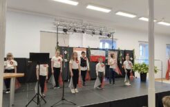 uroczysty apel z okazji Święta Konstytucji 3 Maja
