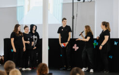 Więcej o: Uroczyste zakończenie projektu „Falochron – profilaktyka bullyingu”