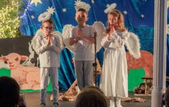 Więcej o: Świąteczny apel w Szkole Podstawowej – Jasełka Misyjne